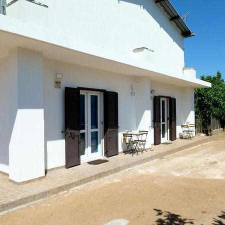 Alloggi In Villa Potenza A Pochi Minuti Da Gallipoli Galatone Luaran gambar